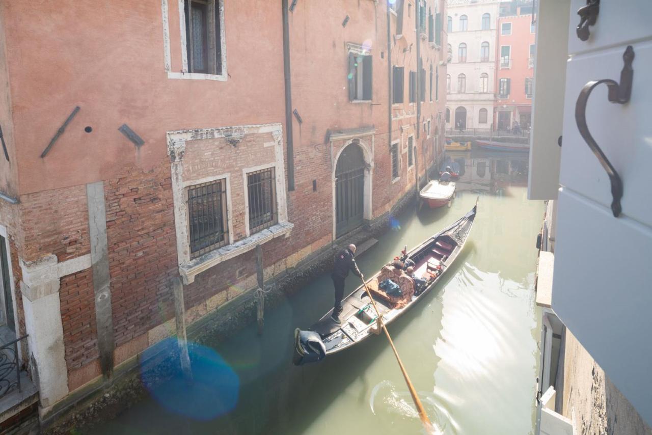 In San Marco With Canal View By Wonderful Italy Apartament